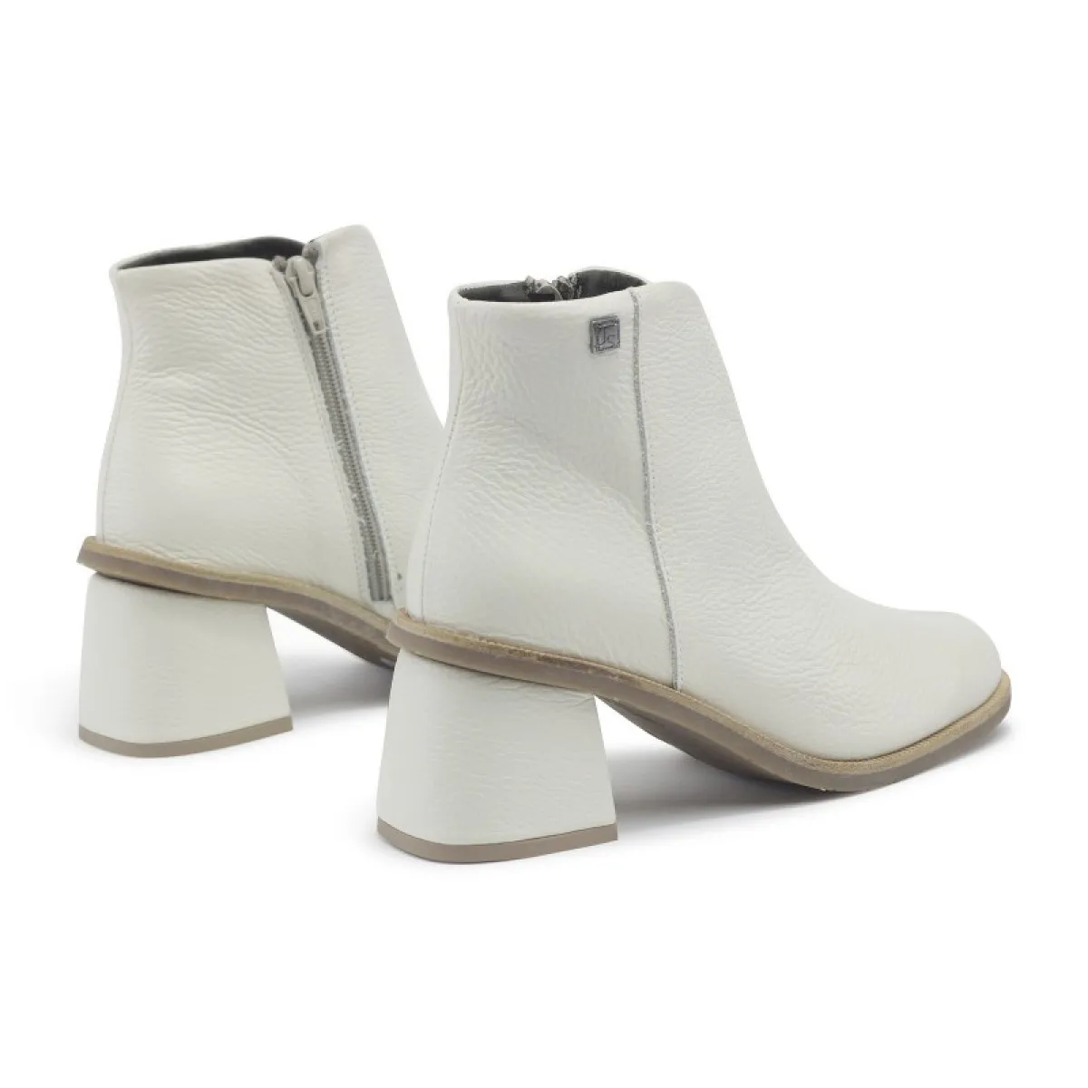 Bottines basses en cuir talon bottier - Blanc