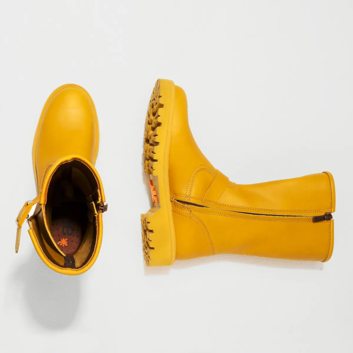 Bottines plates en cuir gras - Jaune